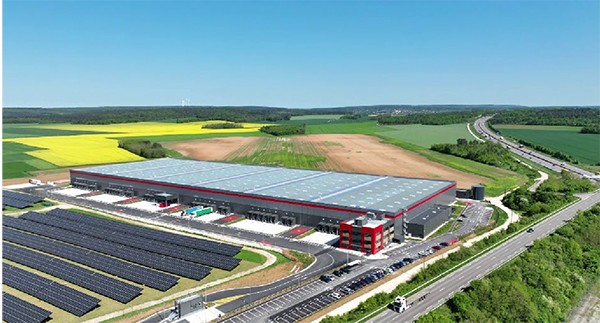 Découvrez la nouvelle plateforme logistique de 36 000 m² en Bourgogne-Franche-Comté: un modèle pour une distribution efficace