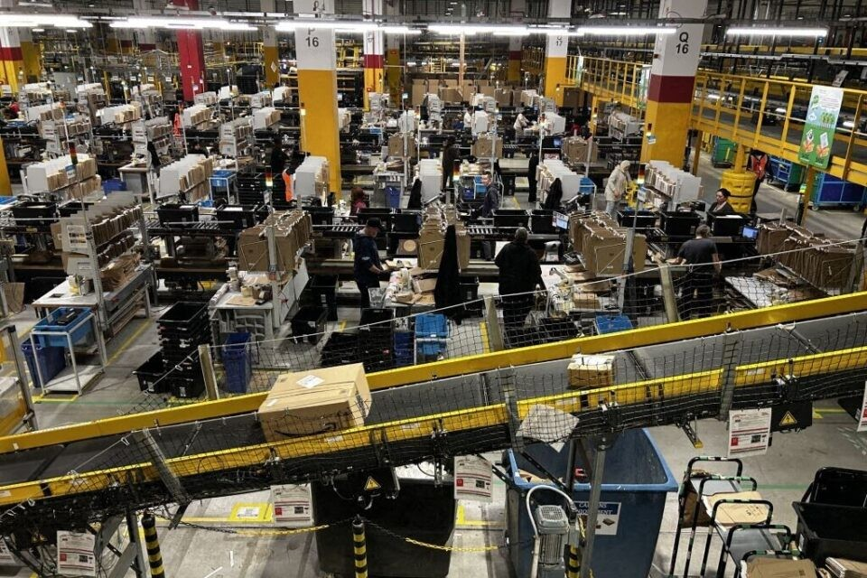 Amazon Brétigny-sur-Orge: le plus grand centre logistique de France ouvre ses portes et révèle le potentiel de l'Essonne