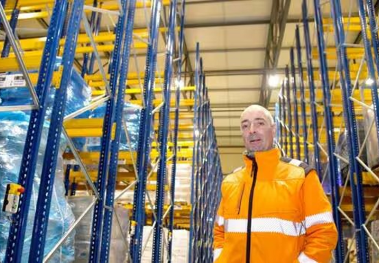 Naviguer dans le froid économique: ce que les tendances actuelles du marché des entrepôts signifient pour vos besoins en espaces Commerciaux